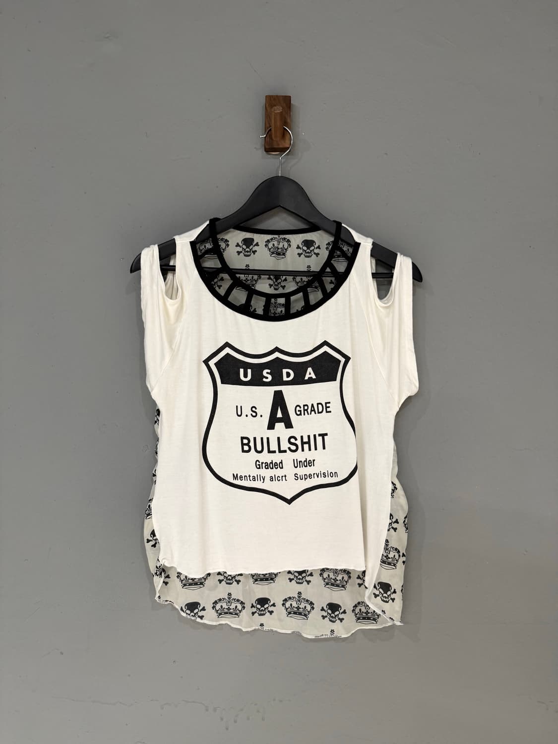 back printing off-shoulder top 상품이미지5
