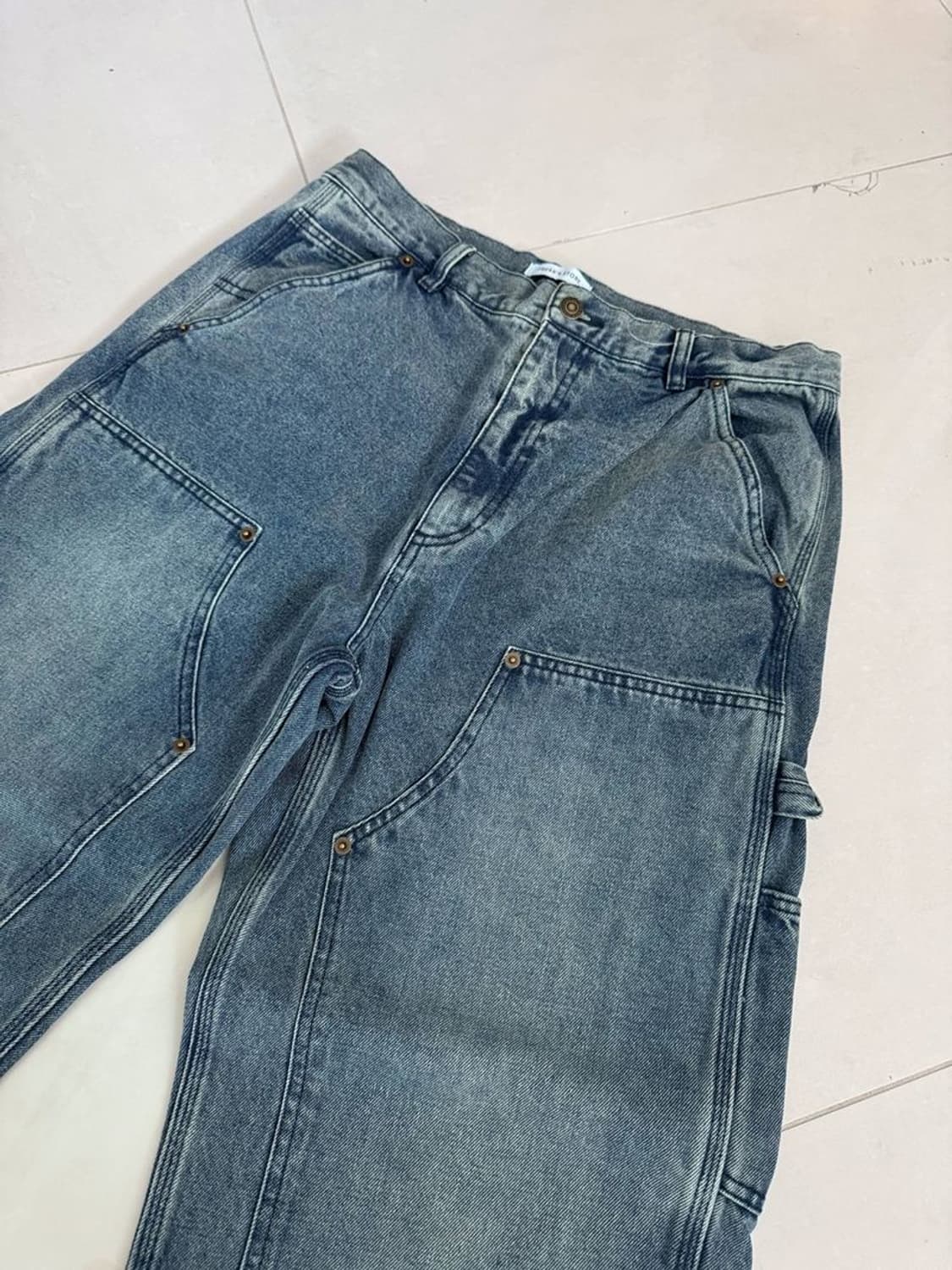 STRAIGHT WIDE DENIM 스트레이트 와이드 더블 니 데님 상품이미지3