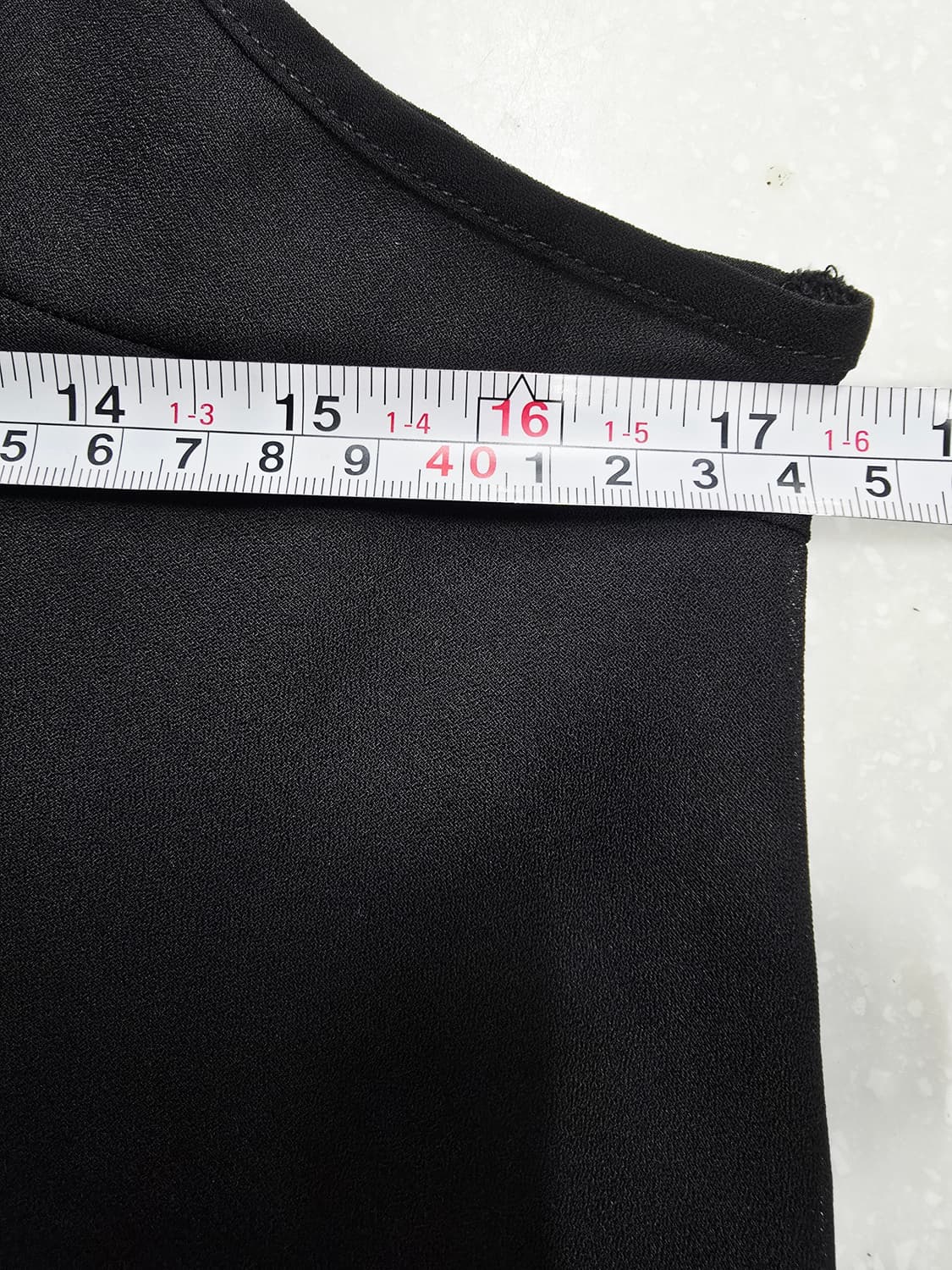 온앤온 블랙 쉬폰 나시 탑 상품이미지6