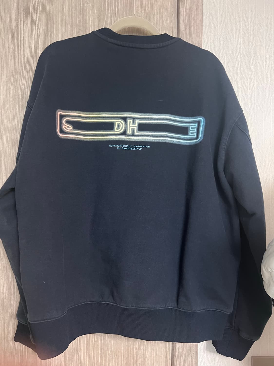 솔리드옴므 백로고 맨투맨 48 상품이미지2