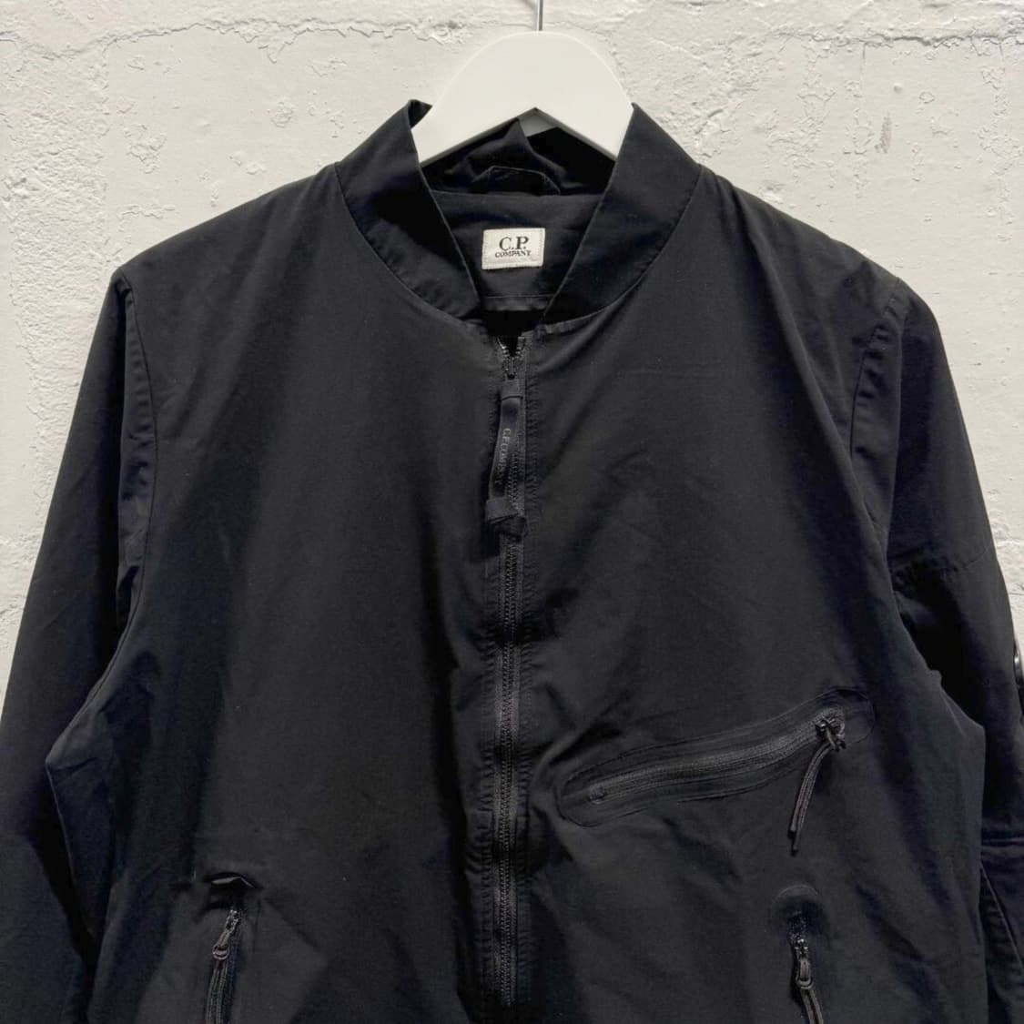 CP컴퍼니 고글 렌즈 로고 라이트 자켓 50 상품이미지2