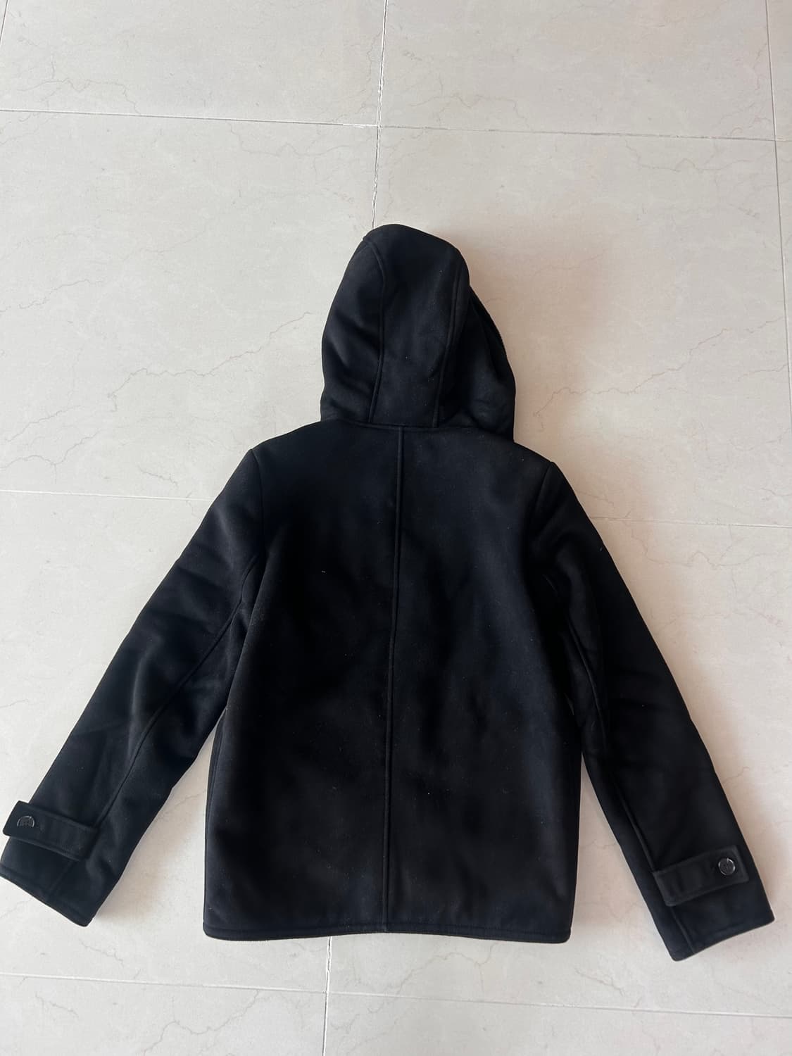 톰보이 블랙 후드 무스탕 재킷 상품이미지3