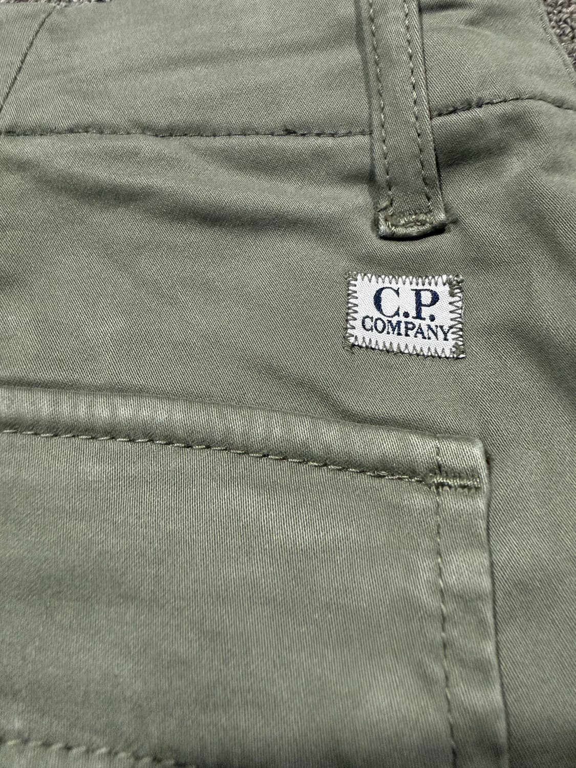 C.P. Company 씨피컴퍼니 렌즈 카고팬츠 상품이미지5