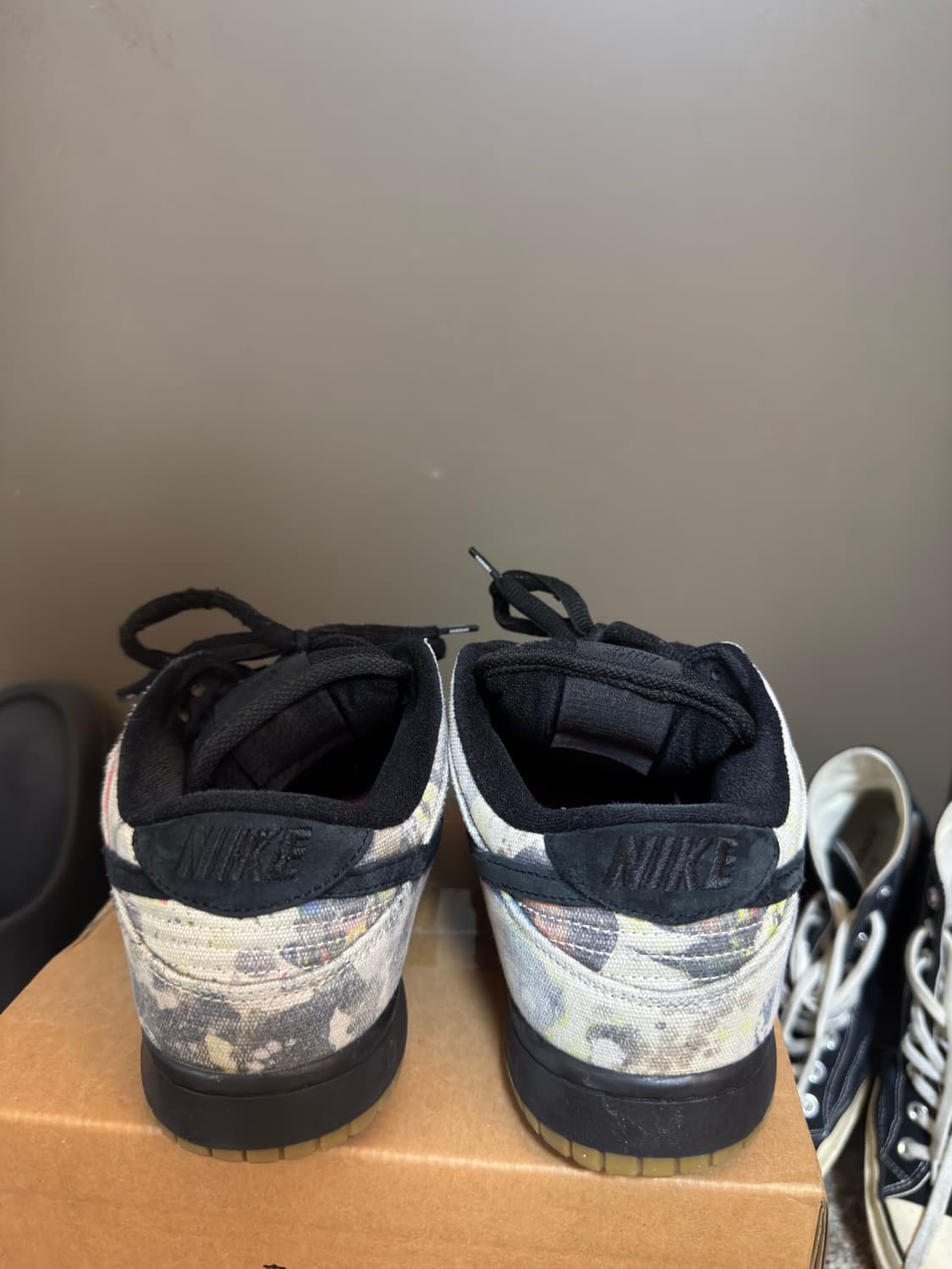 [270]나이키 x 슈프림 SB 덩크 로우 QS 라멜지 블랙 상품이미지4