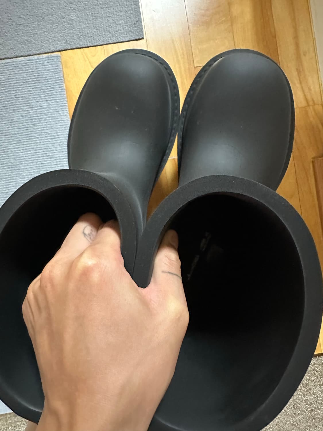 발렌시아가 스테로이드 부티 상품이미지2