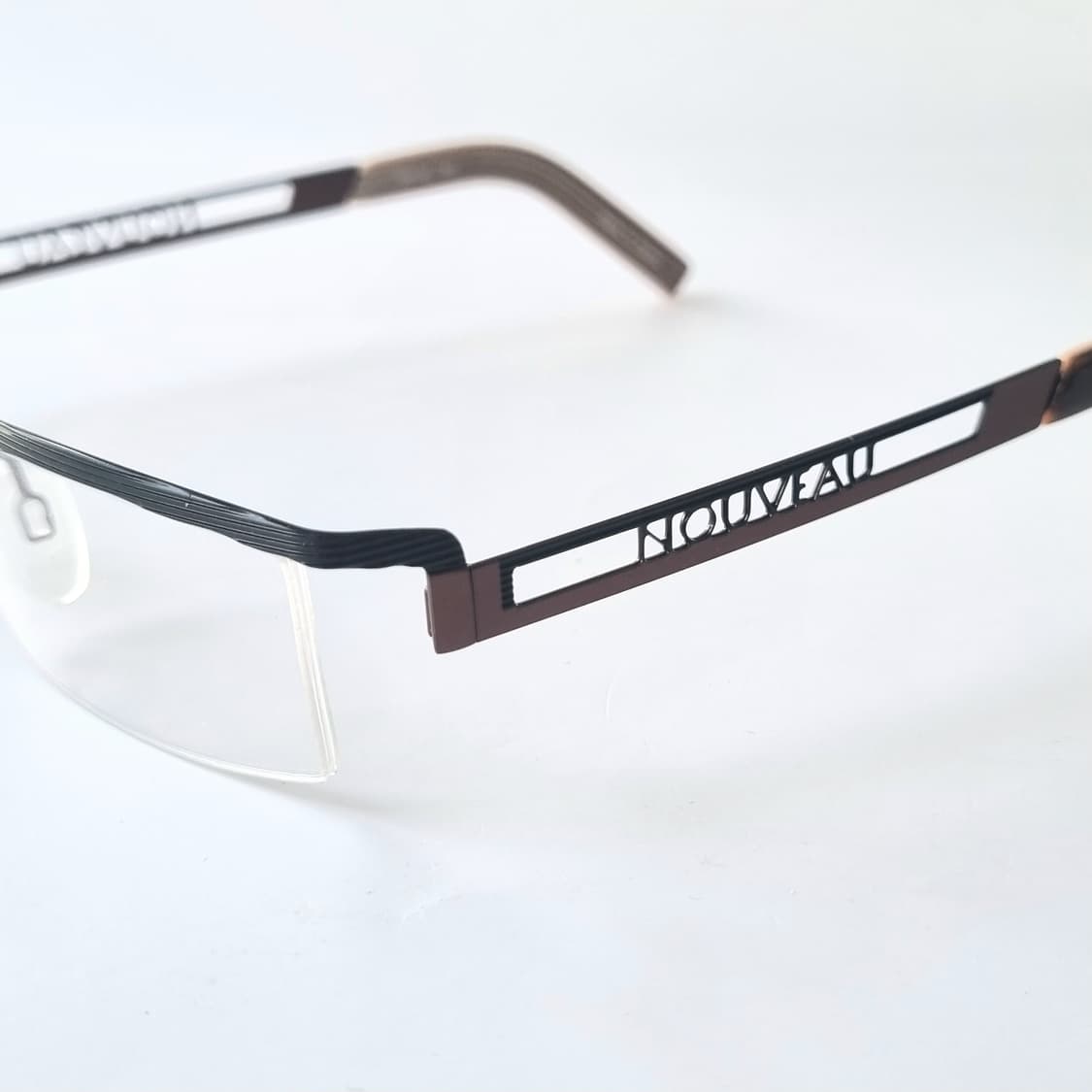데드스탁 지적 무드와 힙한 감성 빈티지 안경테  784 상품이미지4