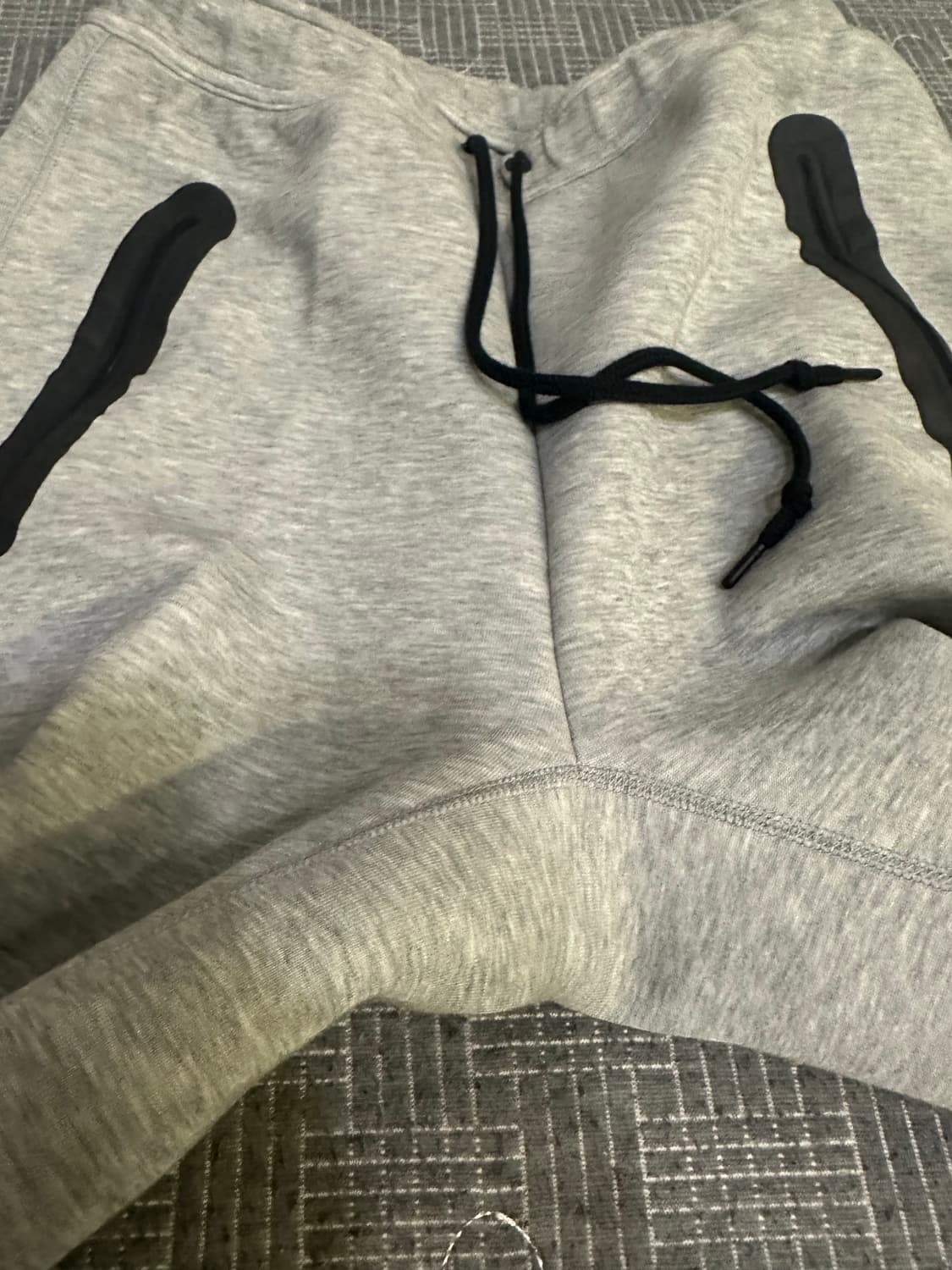 나이키  테크 플리스 그레이 스트링 조거팬츠 상품이미지3