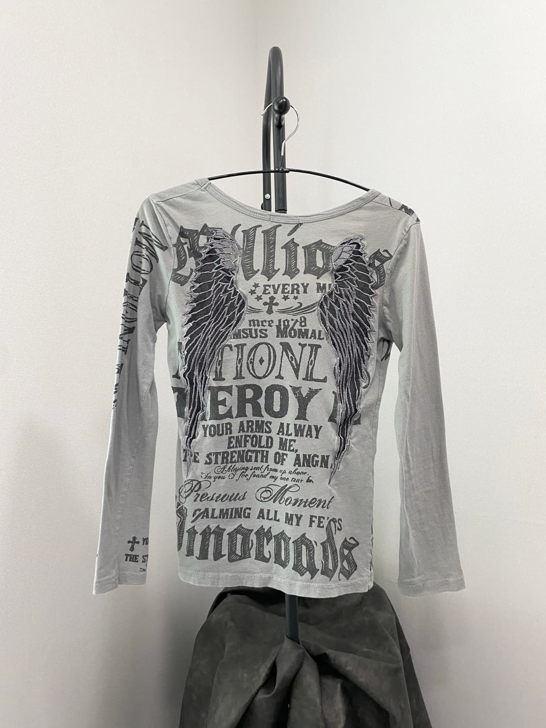 Angel Wings Long Sleeve Top 상품이미지1