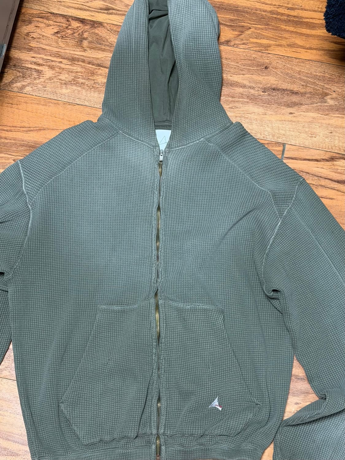 로아 BEE SUN FADED WAFFLE ZIP UP HOODIE  상품이미지1