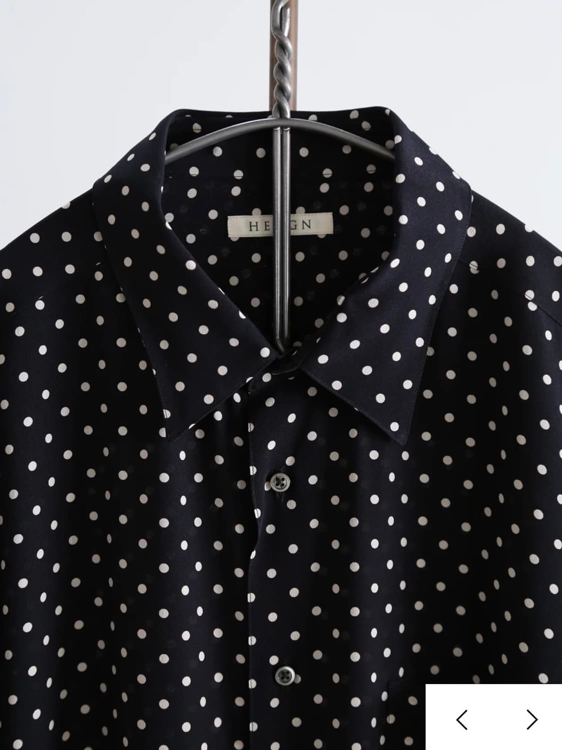 HEUGN 유겐 실크 도트 셔츠 구해요 상품이미지1