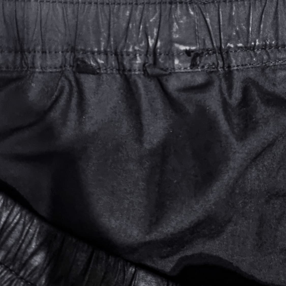 릭오웬스 - 13SS DRKSHDW 크리치 코팅 카고 팬츠 - 블랙 -  상품이미지8