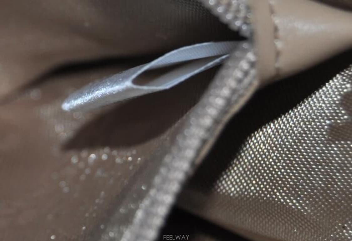 MCM(엠씨엠)/여성에나멜장지갑(정품) 상품이미지10