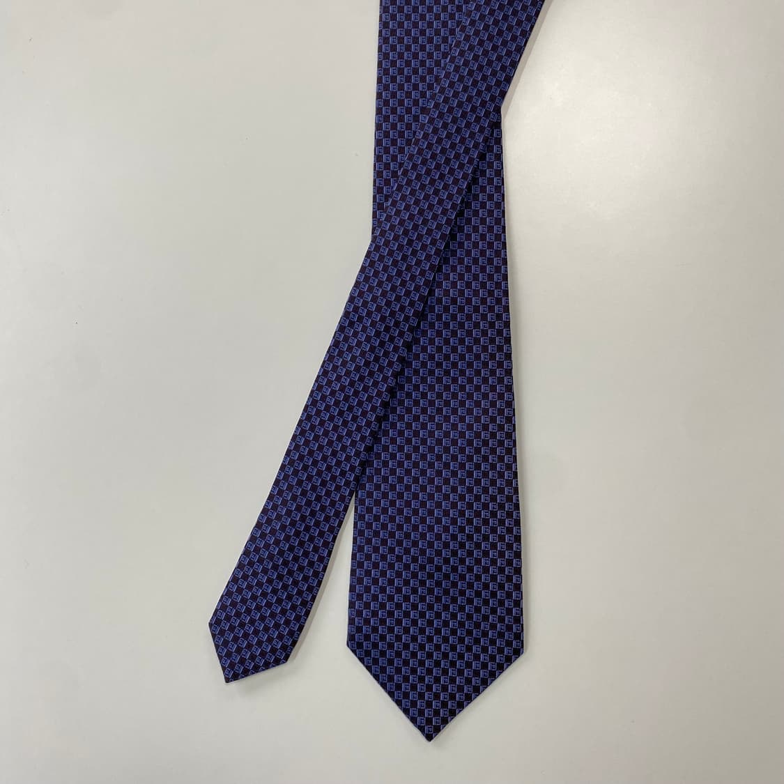 최상급 펜디 (FENDI) 신형라벨 FF 모노그램 정품 명품 넥타이 상품이미지9