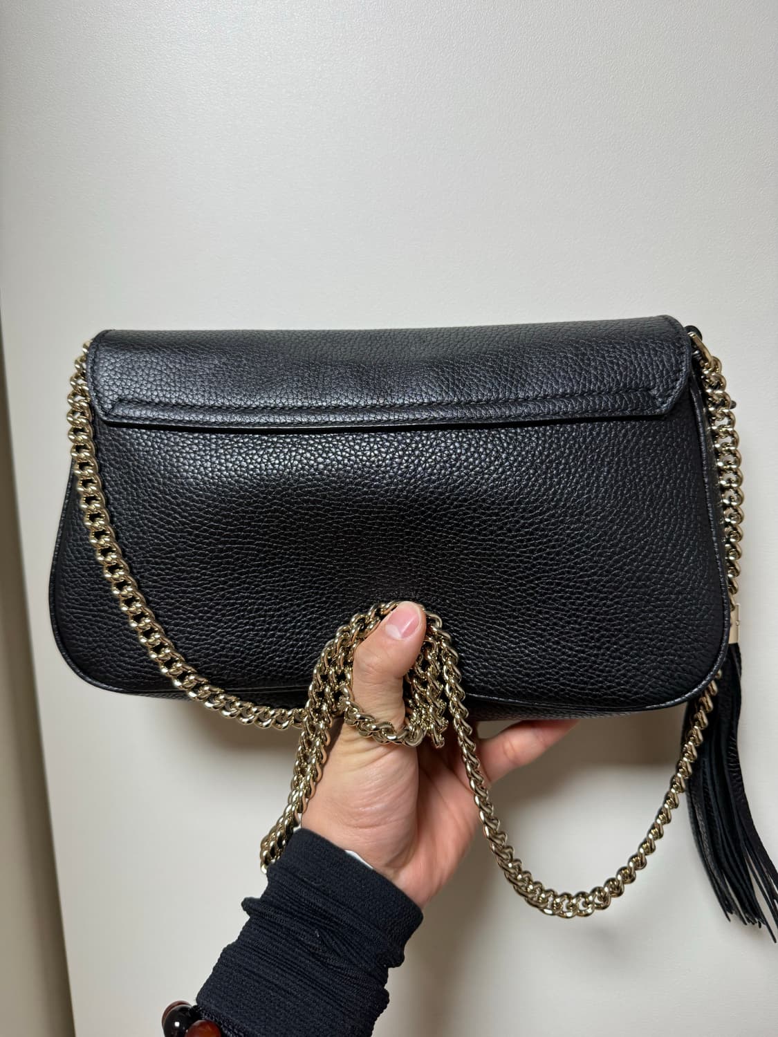 구찌 소호 태슬 체인 크로스백 상품이미지2