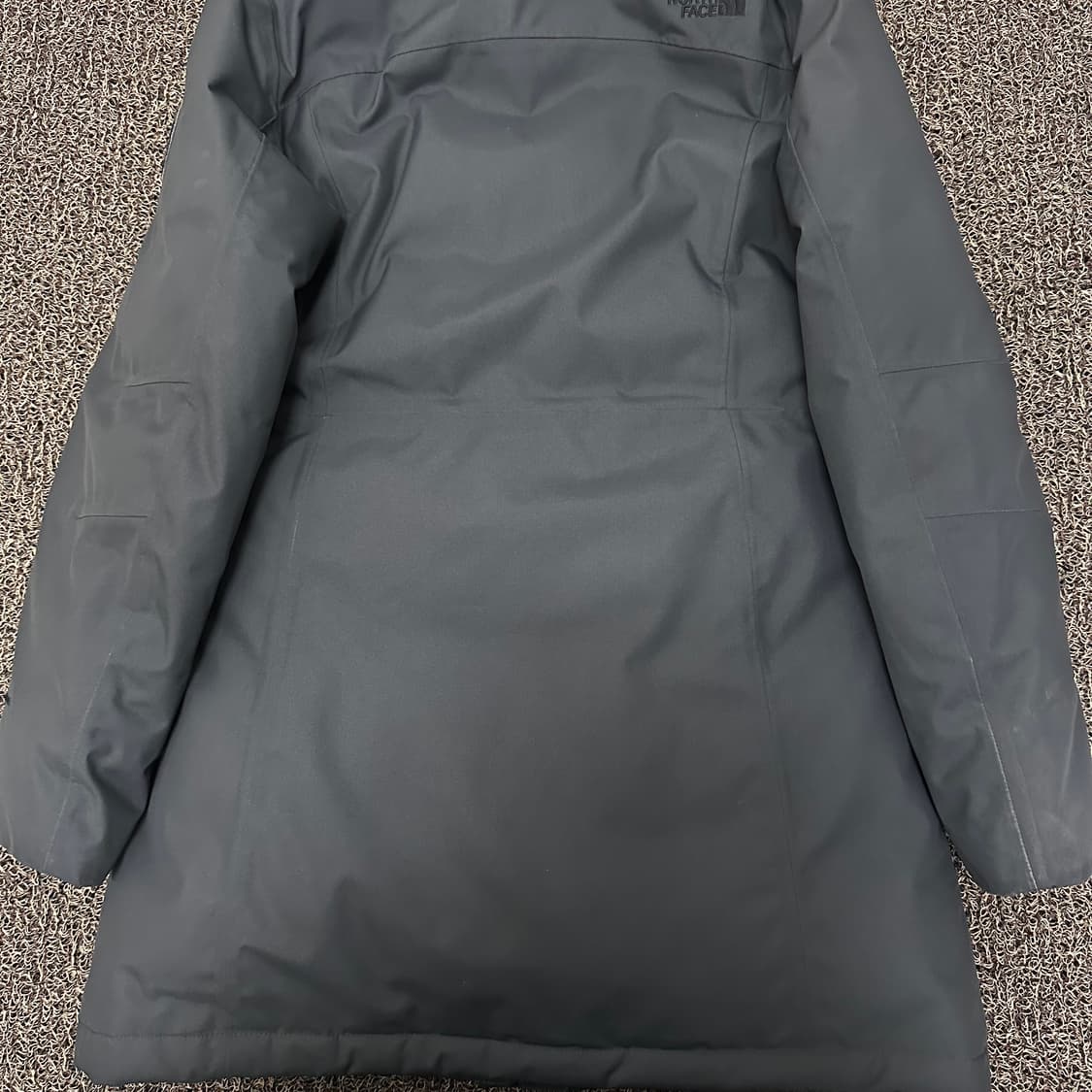 노스페이스 여성 구스다운 롱패딩 90(M) 상품이미지6