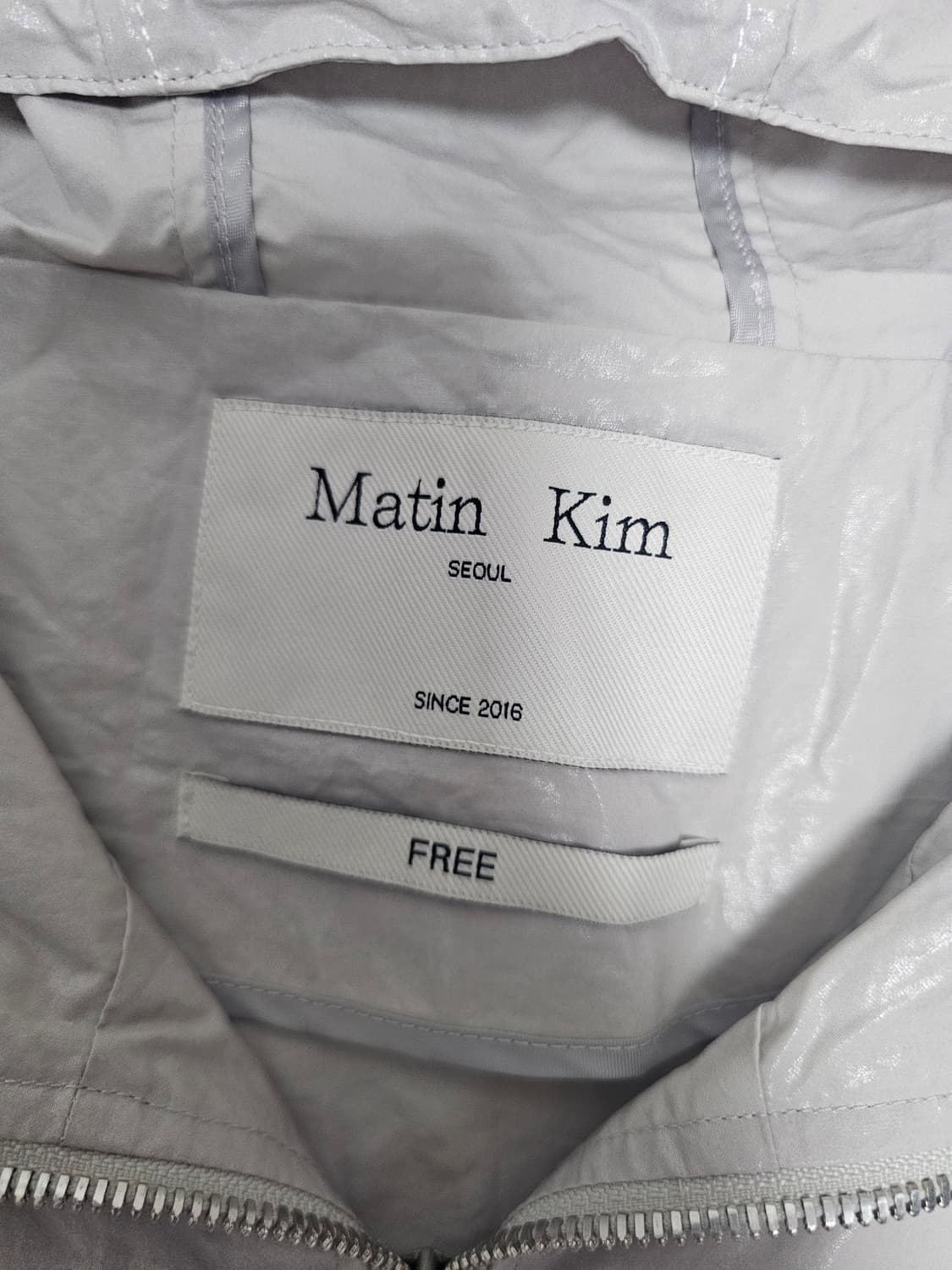 마뗑 킴 여성 크롭 바람막이 자켓 상품이미지3