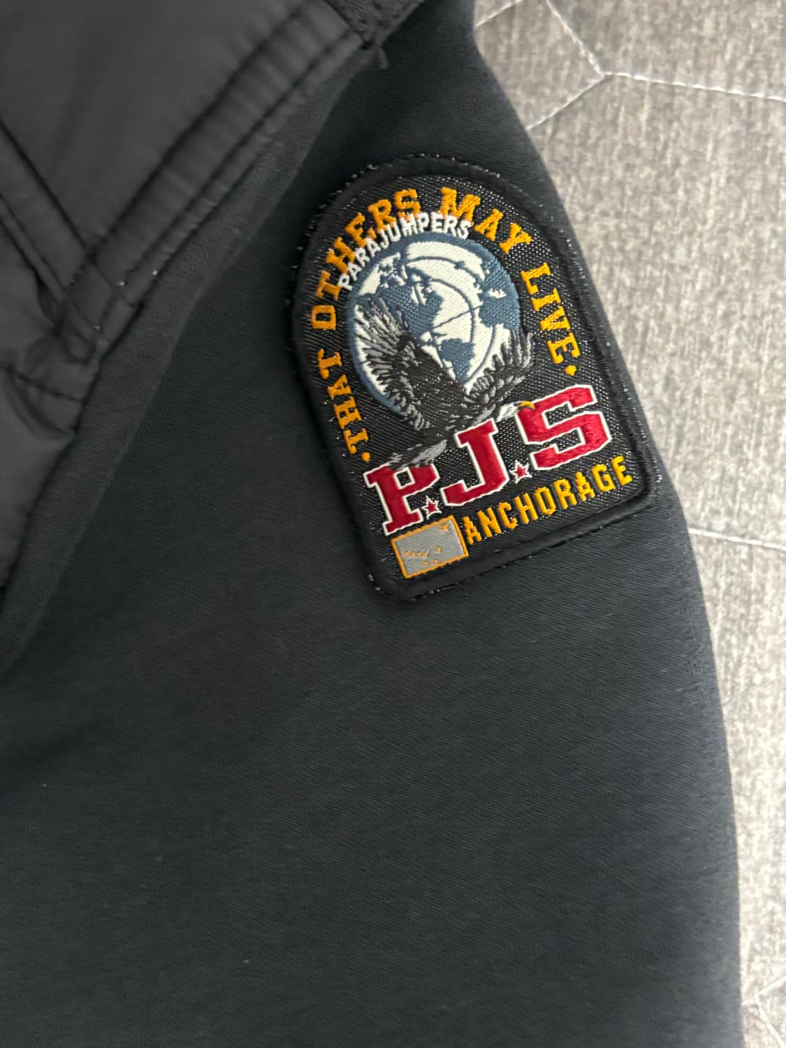 [급처] 파라점퍼스 엘리엇 경량패딩 상품이미지5