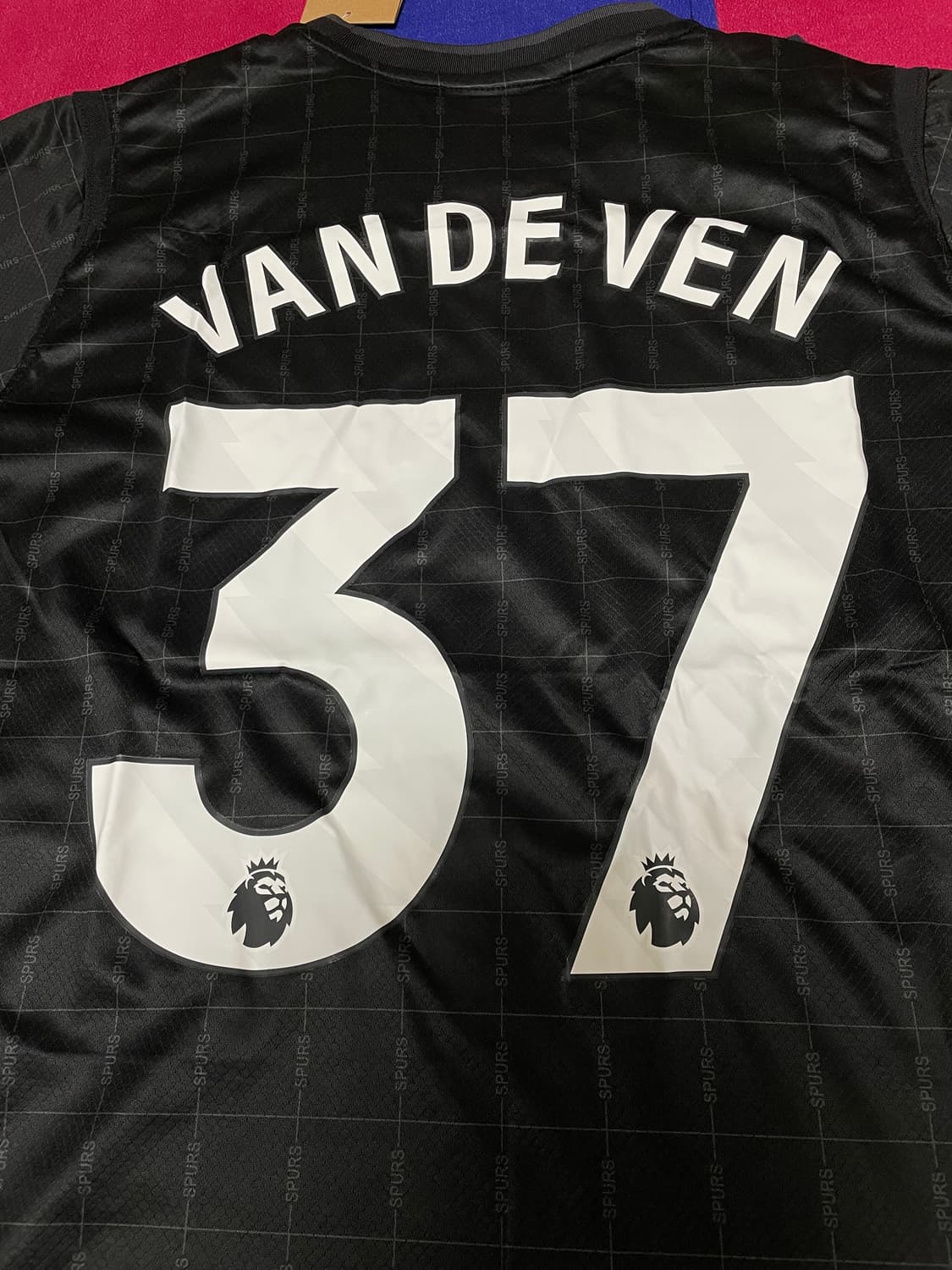 25-26 토트넘 반더벤 유니폼 상품이미지3