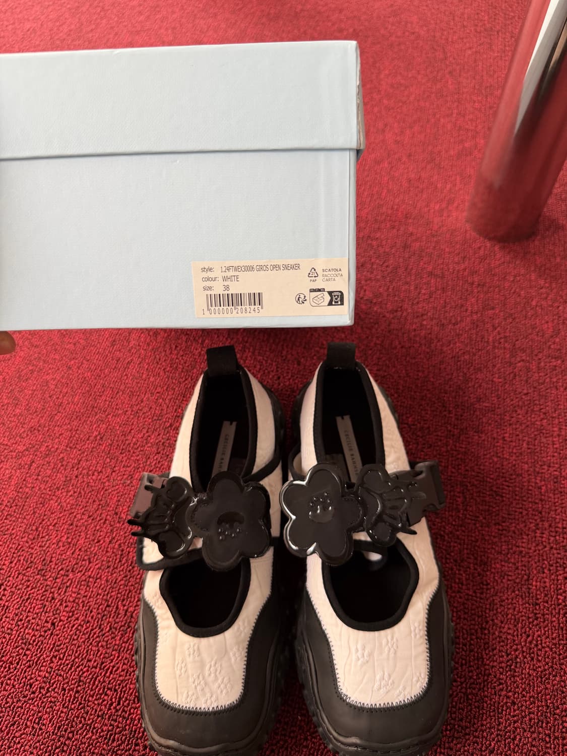 세실리아반센 지로오픈 스니커즈 38size 상품이미지4