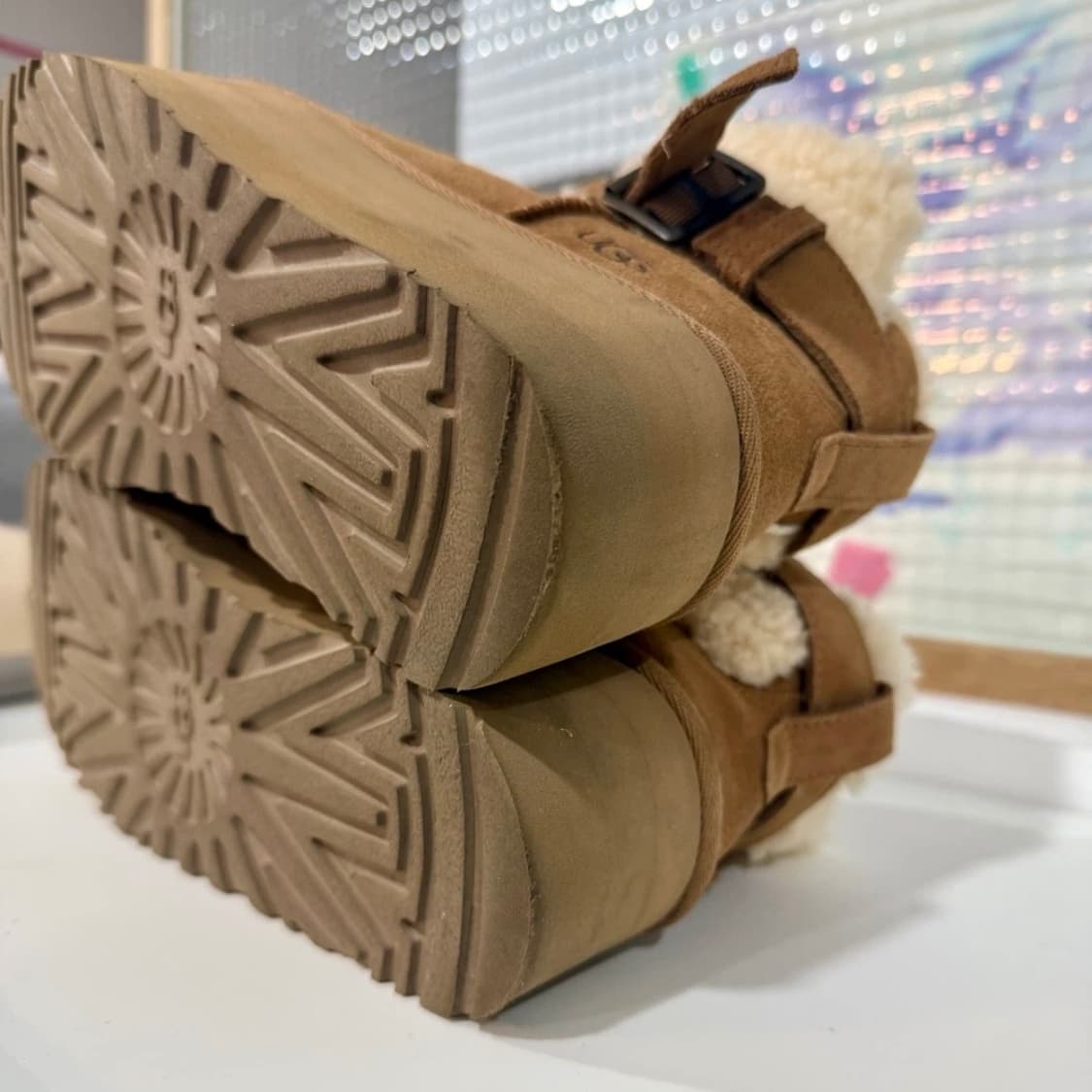 UGG 어그 울트라 미니 벨티드 롤러 플랫폼 부츠 240 상품이미지6