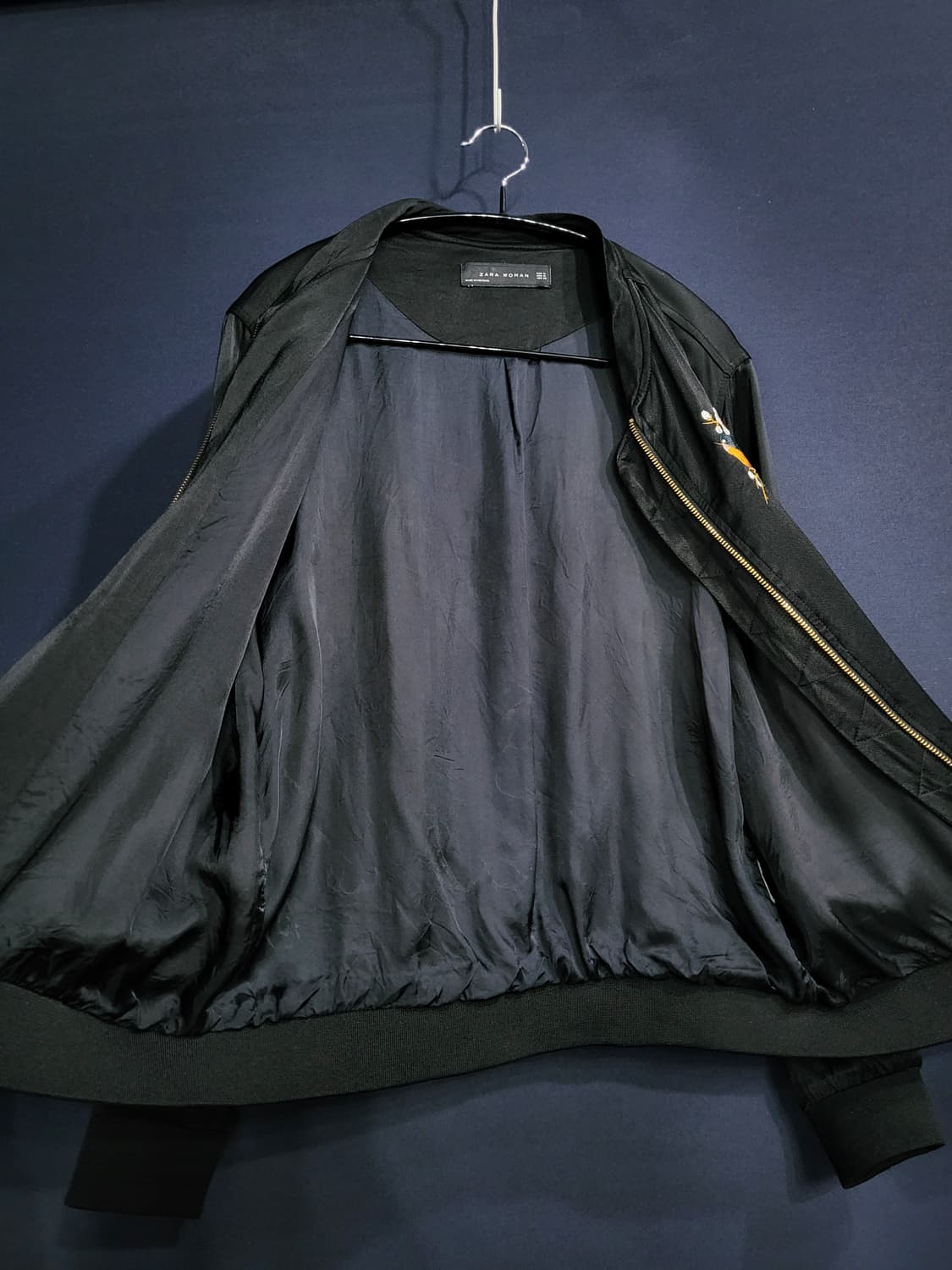 자라 새틴 봄버 스카쟌 자수자켓 상품이미지4