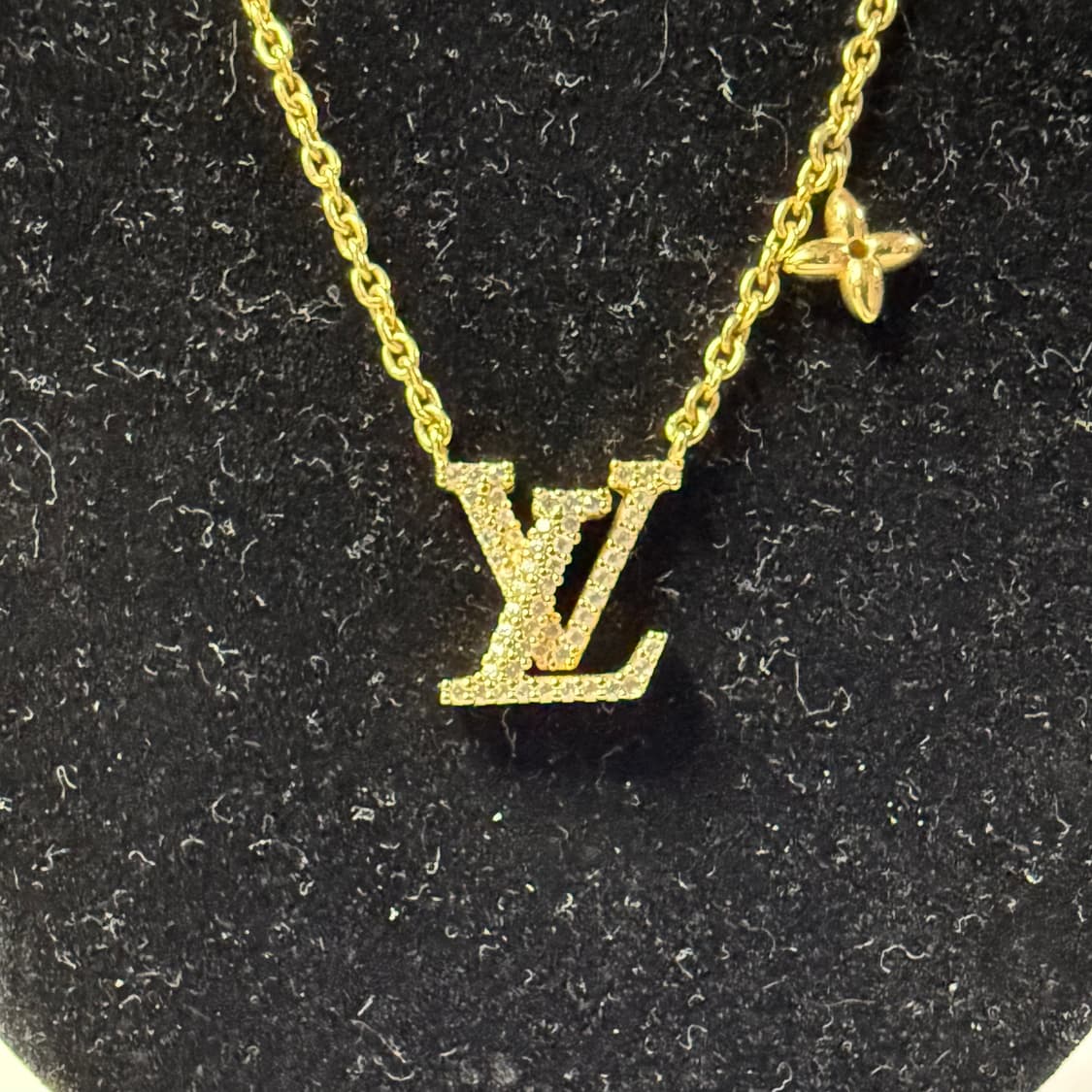 루이비통 LV 아이코닉 네클리스 골드 목걸이 M00596 상품이미지4