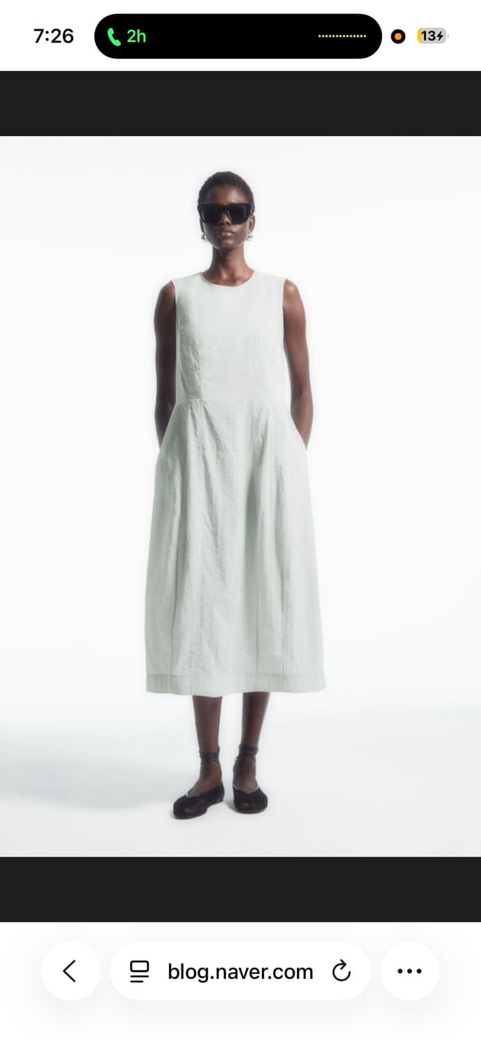 COS 코스 슬리브리스 탑스티치 드레스 상품이미지1