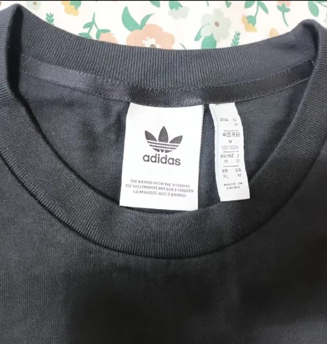 아디다스 남성 반팔면티셔츠 M사이즈 상품이미지4