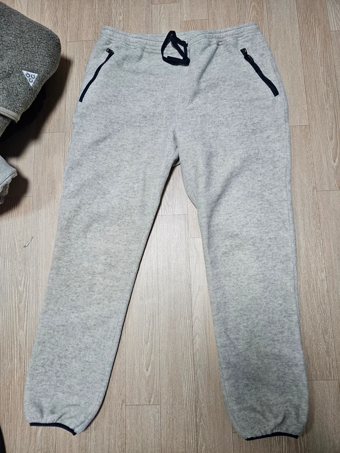 파타고니아 신칠라 팬츠 바지 오트밀 플리스 조거 상품이미지3