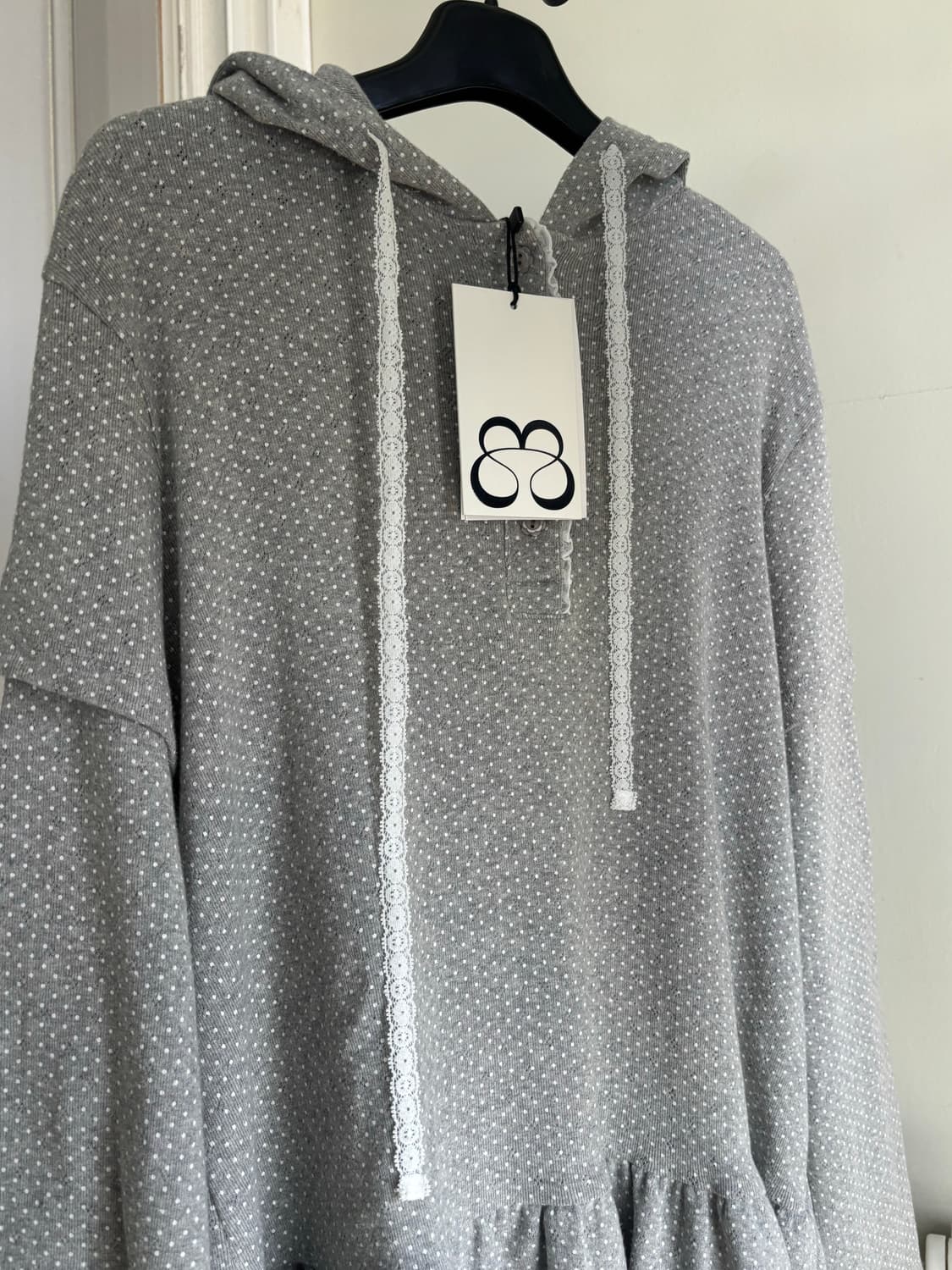 *새상품* 뚜오미오 프릴 쉬폰 후디/ 구매가 89,000 상품이미지3