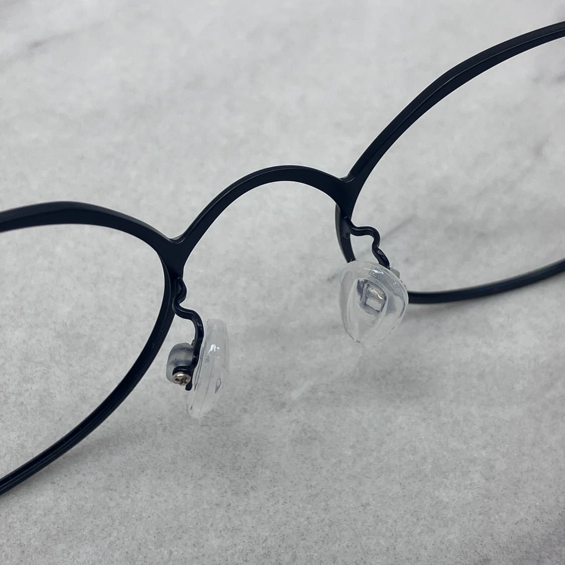 C70 크루세이드 Crusade 블랙 다각 오벌 메탈테 안경 상품이미지4