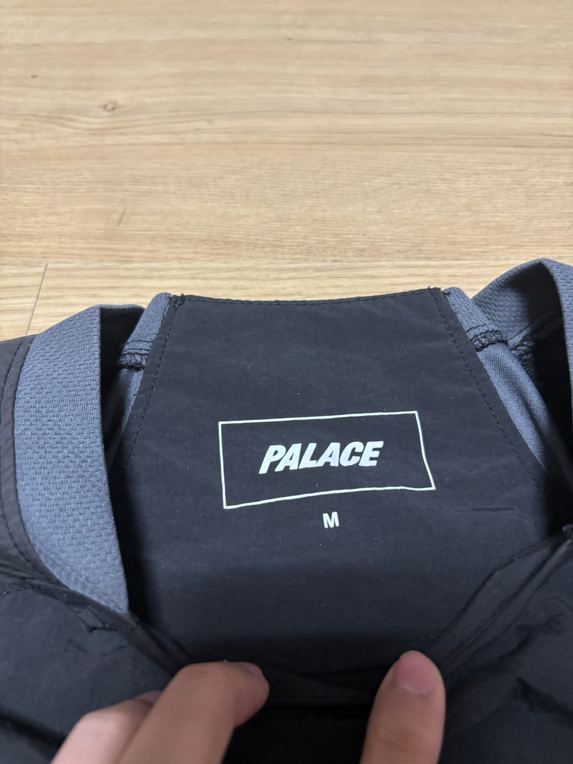 팔라스 20SS 홀스파워 크루넥 블랙 상품이미지2