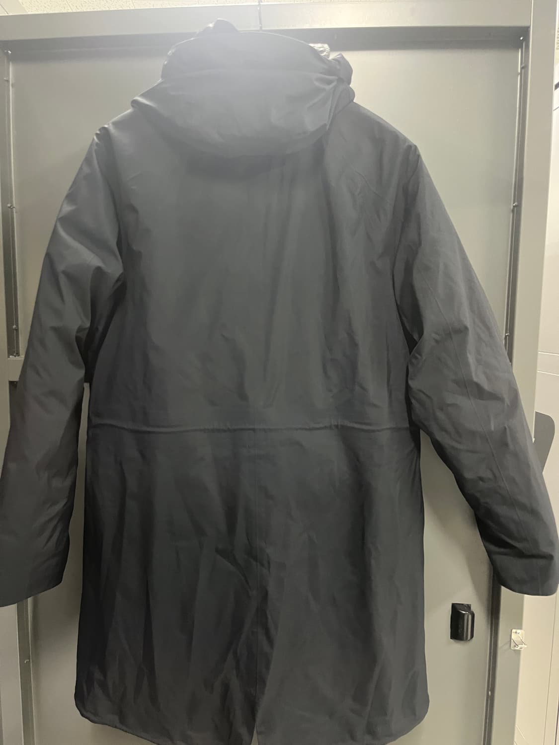 CP 컴퍼니 고어텍스 고글 다운 파카 50 상품이미지6