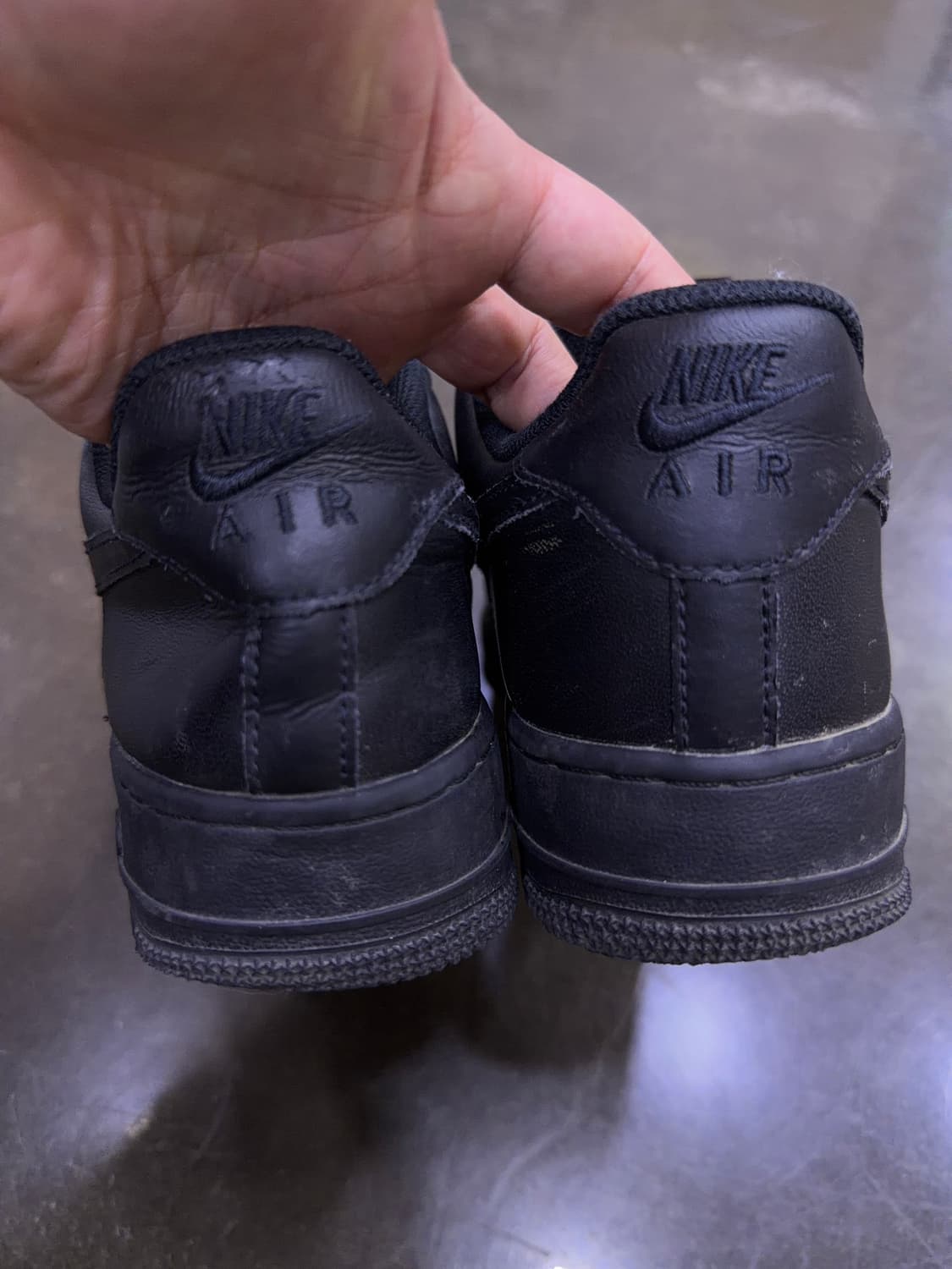나이키 에어포스 1 07 트리플블랙 로우 265 상품이미지8