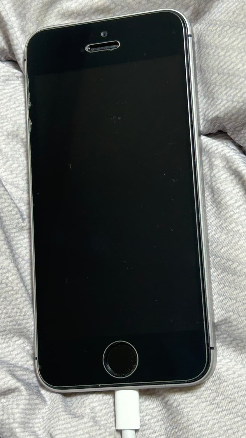 아이폰se1 스페이스그레이 32기가 상품이미지4