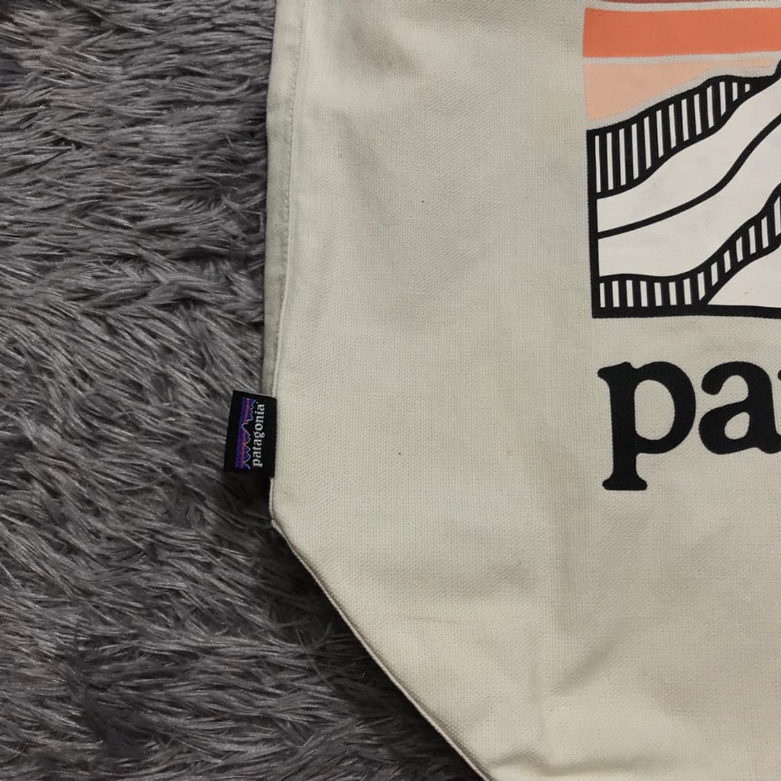 [[42x43cm] 파타고니아(PATAGONIA) 로고 컨버스 에코백 상품이미지3