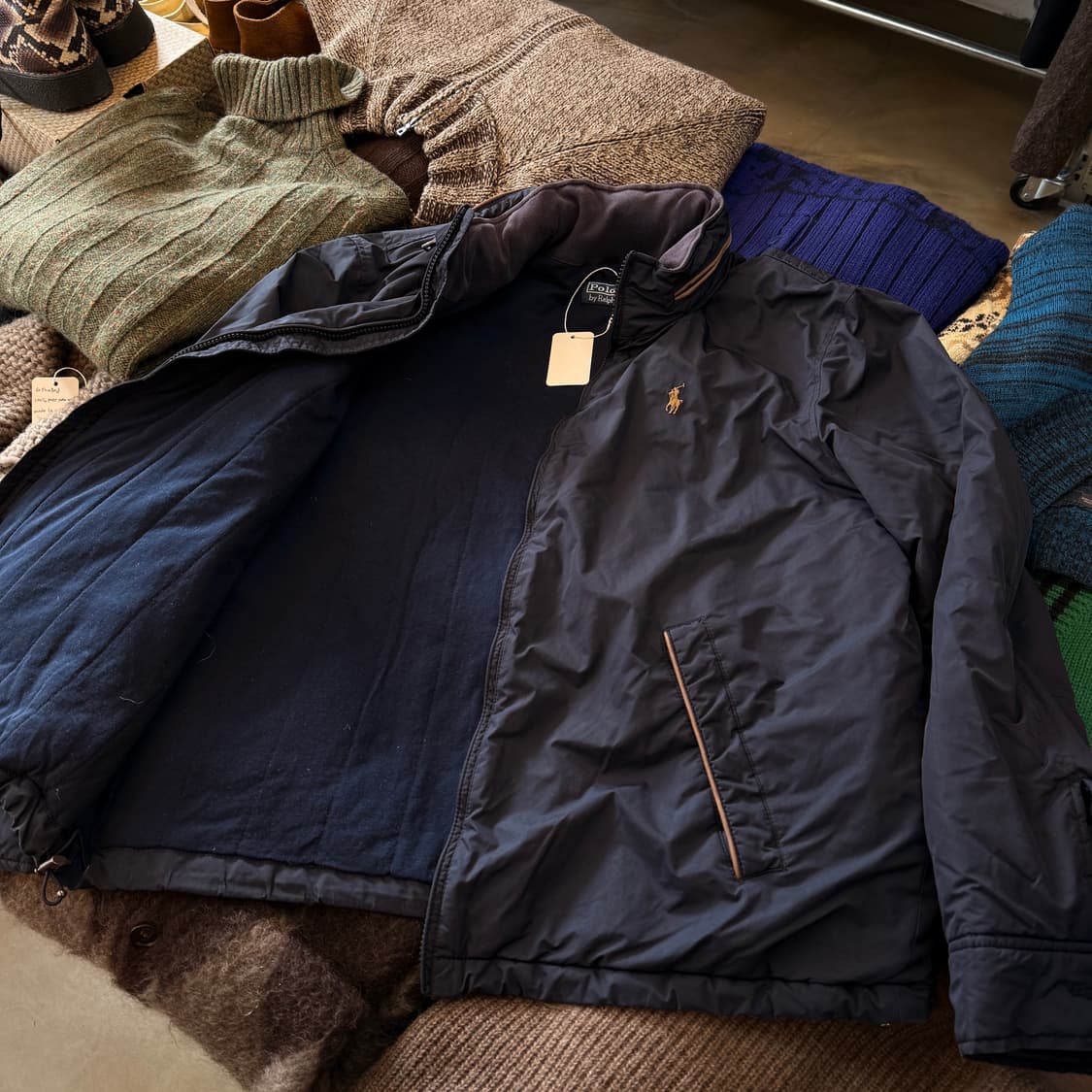 폴로 랄프 로렌 라이트 나일론 히든 후드 카프 레더 트리밍 자켓  상품이미지7