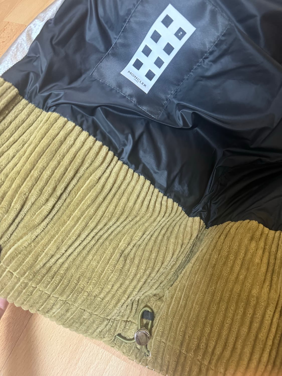 정가 310만 몽클레어 지니어스 1952 패딩(택달려있고 실착X) 상품이미지5