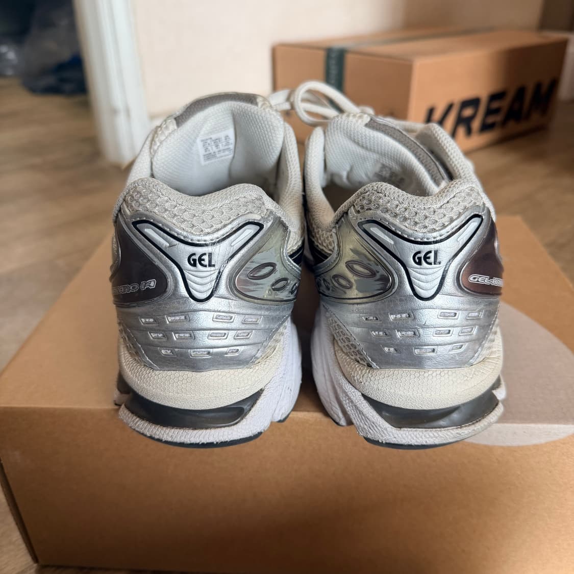 [275] 아식스 젤 카야노 14 크림 블랙 상품이미지5