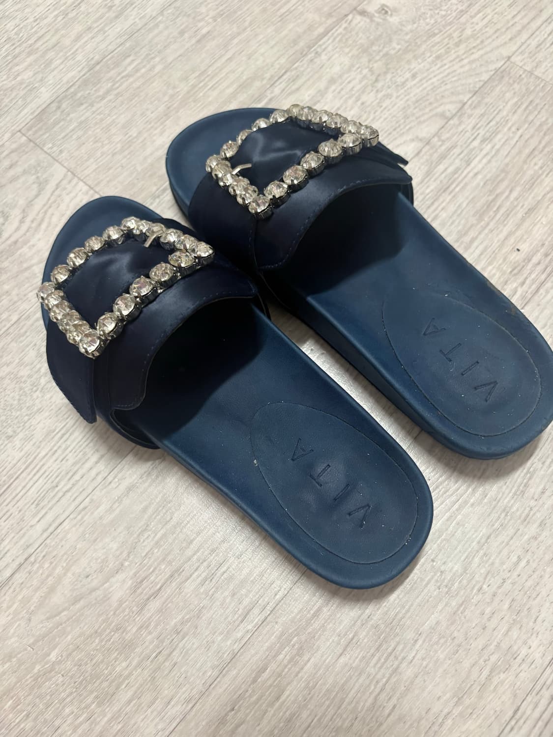 왕큐빅 슬리퍼 235 새상품 상품이미지1
