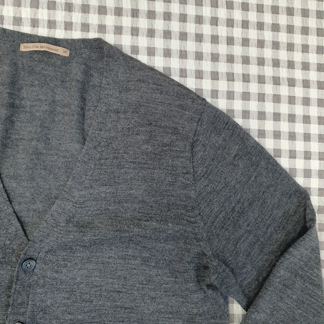 유니클로 울100 얇은 가디건 남자95 상품이미지3