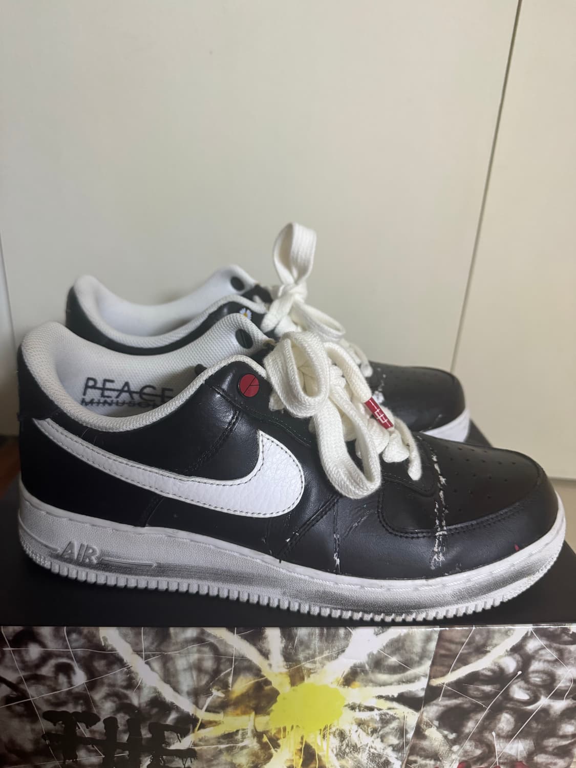 나이키 x 피스마이너스원 에어포스 1 로우 파라노이즈 상품이미지5