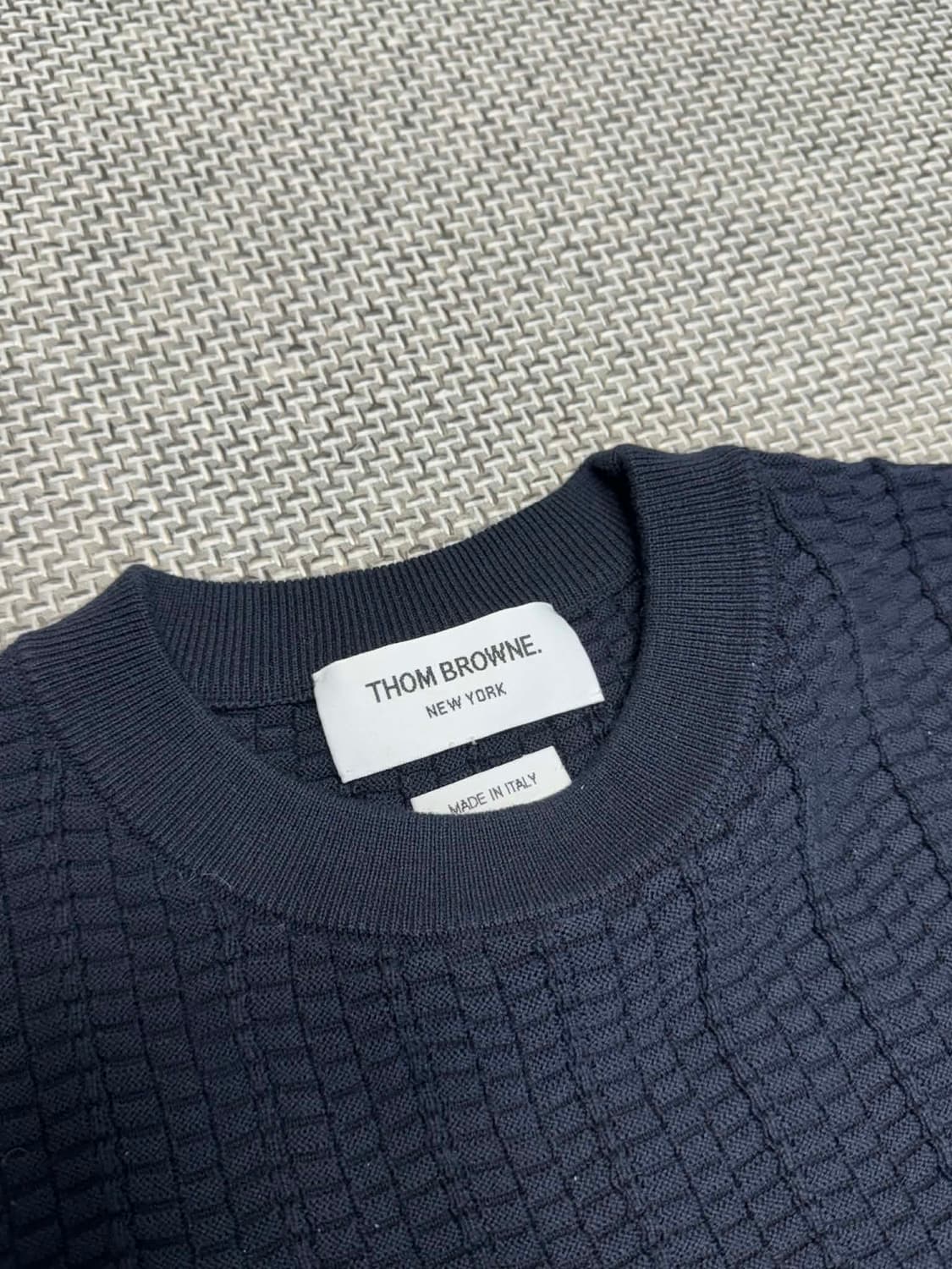 톰브라운 트리밍 스트라이프 풀오버 니트 상품이미지5