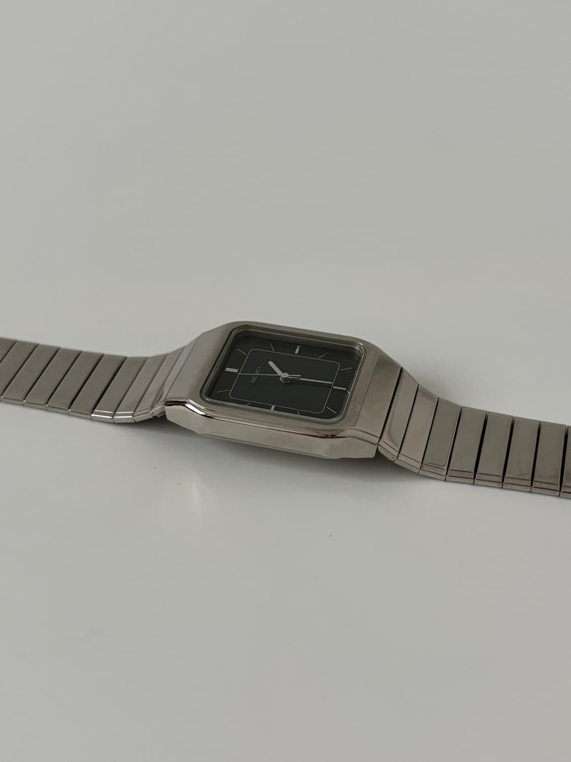 80s black dial silver square quartz 상품이미지6