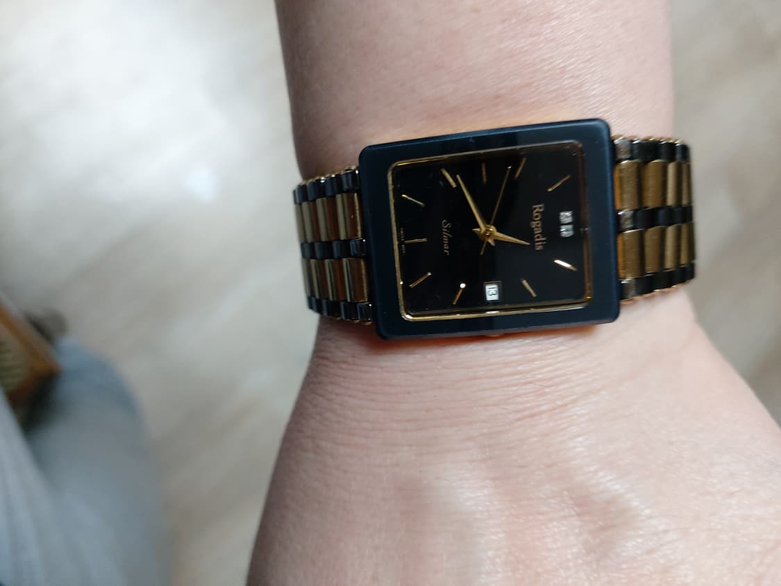 클래식한 디자인의 Rogadis 실버 사각 금장 시계 18k용두 상품이미지4