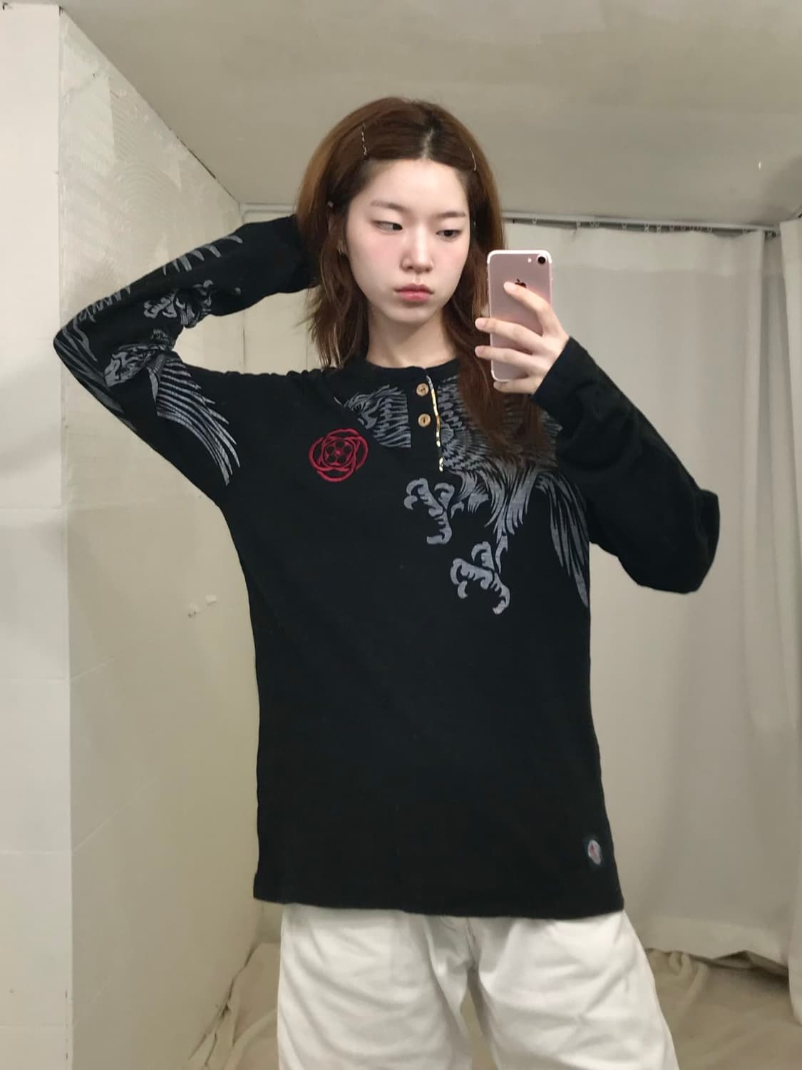 🦅 빈티지 오리엔탈 블랙 헨리넥 롱슬리브 상품이미지1