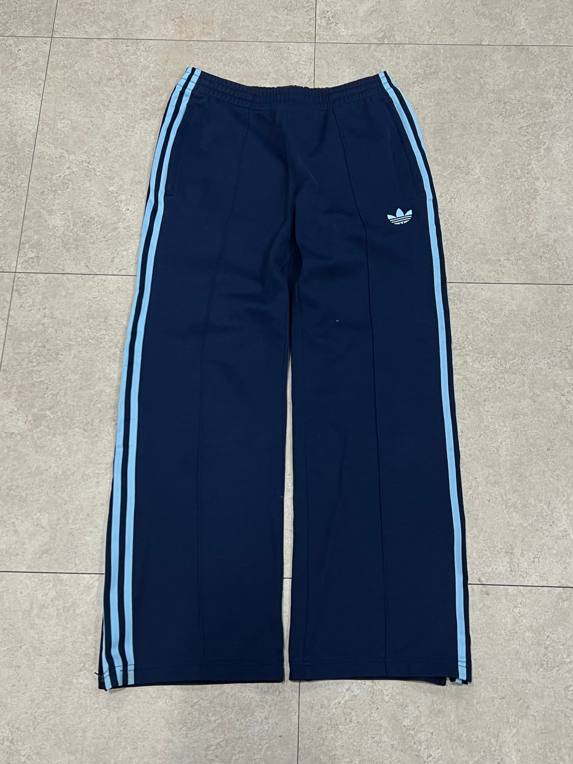 아디다스 베켄바우어 트랙 팬츠  나이트 인디고 상품이미지2