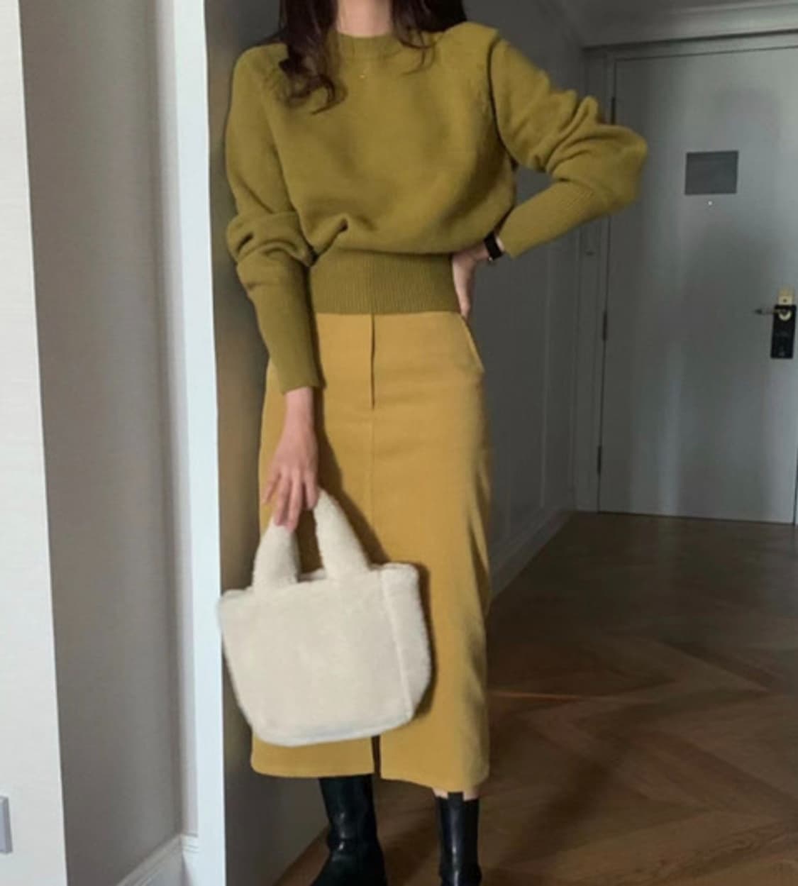 나그랑 라운드 니트(올리브) 상품이미지1