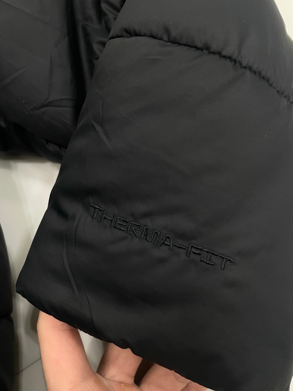 나이키 여성 써마핏 패딩 상품이미지3