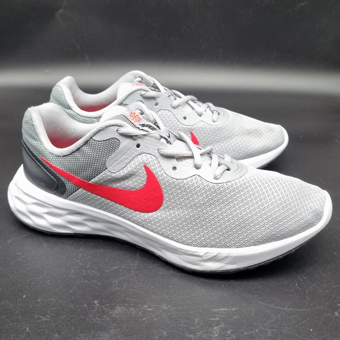 나이키 레볼루션 남성런닝화275 상품이미지1